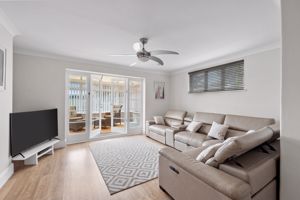 Photo 16- click for photo gallery